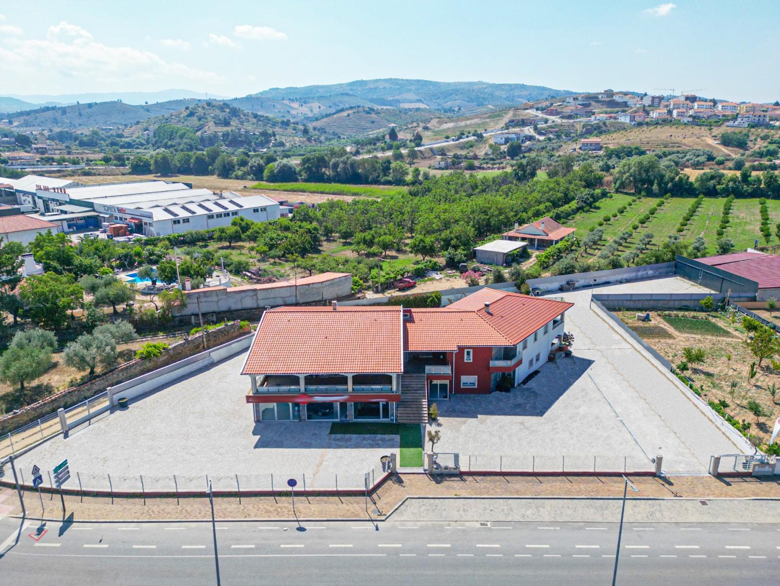 Moradia > T6 - Mirandela, Mirandela, Bragan�a