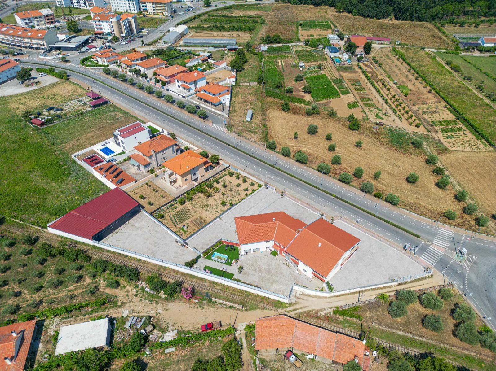 Moradia > T6 - Mirandela, Mirandela, Bragan�a - Miniatura: 2/10
