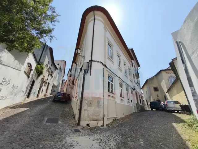 Moradia > T6 - S� Nova, Coimbra, Coimbra - Imagem grande