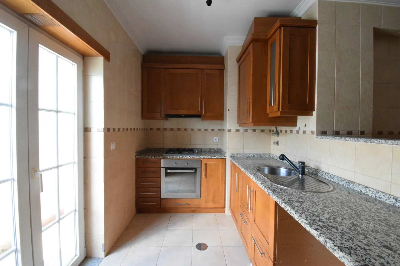 Apartamento T2 - Covilh, Covilh, Castelo Branco - Miniatura: 8/9