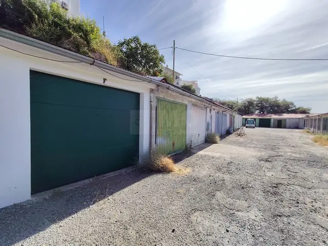 Garagem T0 - Covilh�, Covilh�, Castelo Branco - Imagem grande