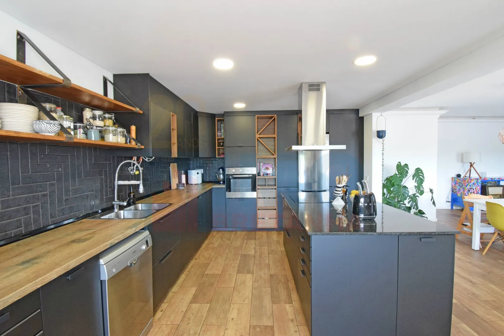 Apartamento T5 - Covilh, Covilh, Castelo Branco - Miniatura: 2/9