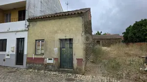 Moradia T2 - Malpica do Tejo, Castelo Branco, Castelo Branco