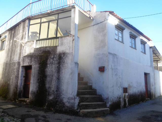 Moradia T2 - Peso e Vales do Rio, Covilh, Castelo Branco - Imagem grande