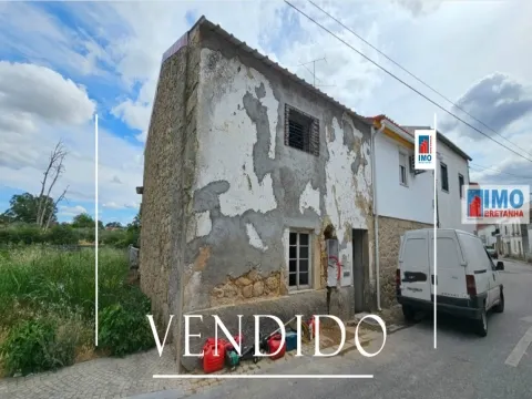 Moradia T2 - Alcains, Castelo Branco, Castelo Branco - Miniatura: 7/9