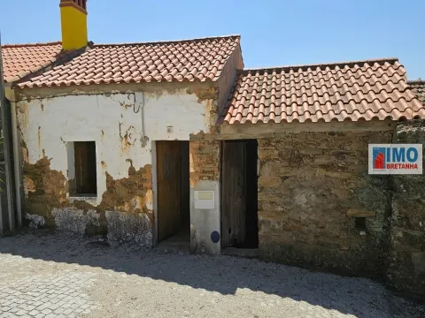 Moradia T2 - Alcains, Castelo Branco, Castelo Branco - Miniatura: 8/9