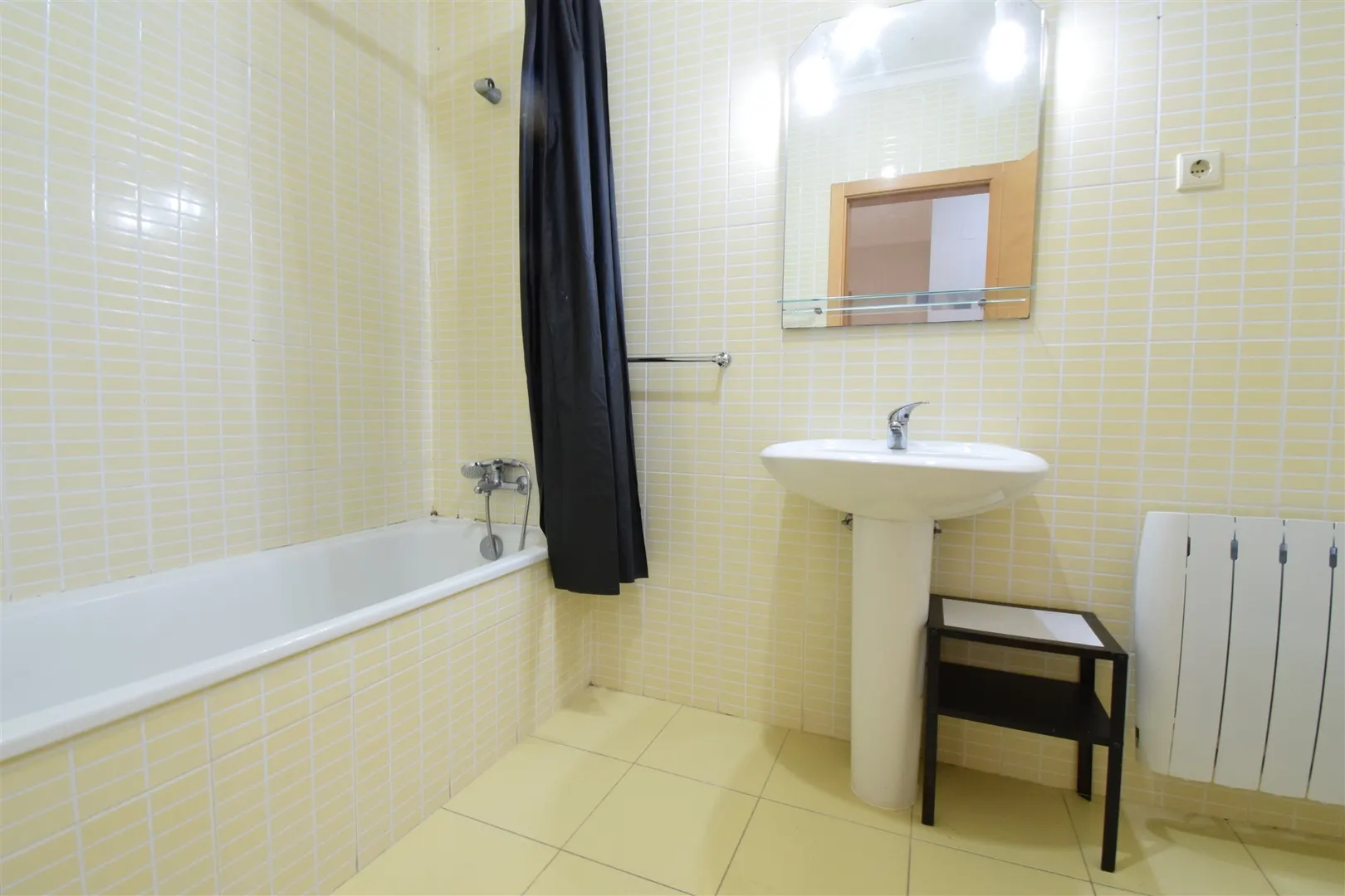 Apartamento T2 - Covilh, Covilh, Castelo Branco - Miniatura: 9/9