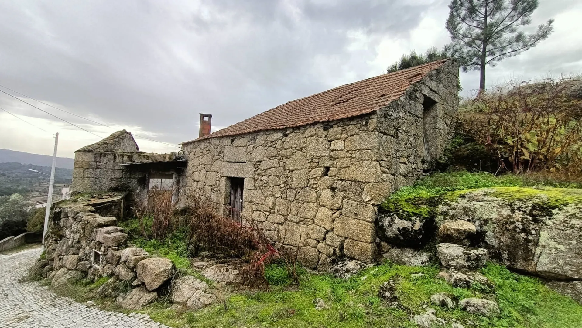 Moradia T0 - Bendada, Sabugal, Guarda