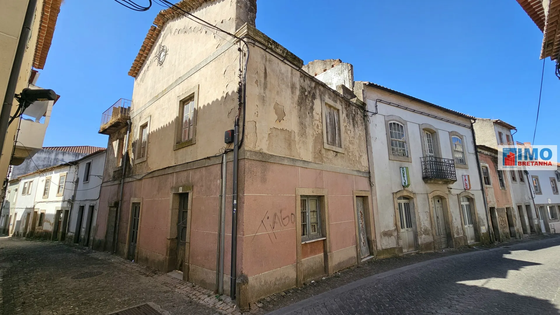 Moradia T4 - Alcains, Castelo Branco, Castelo Branco