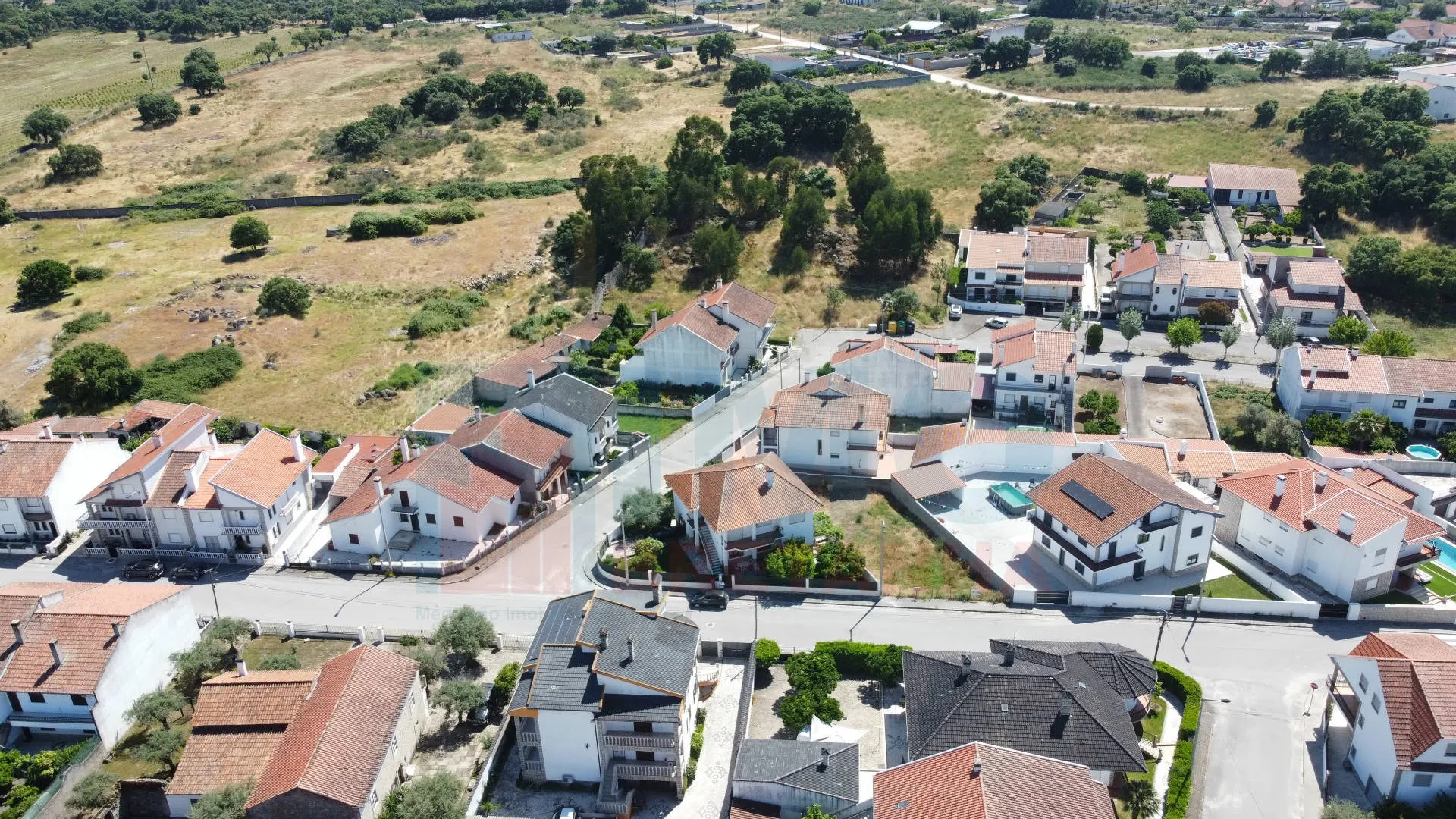 Terreno Urbano T0 - Alcains, Castelo Branco, Castelo Branco - Miniatura: 2/9