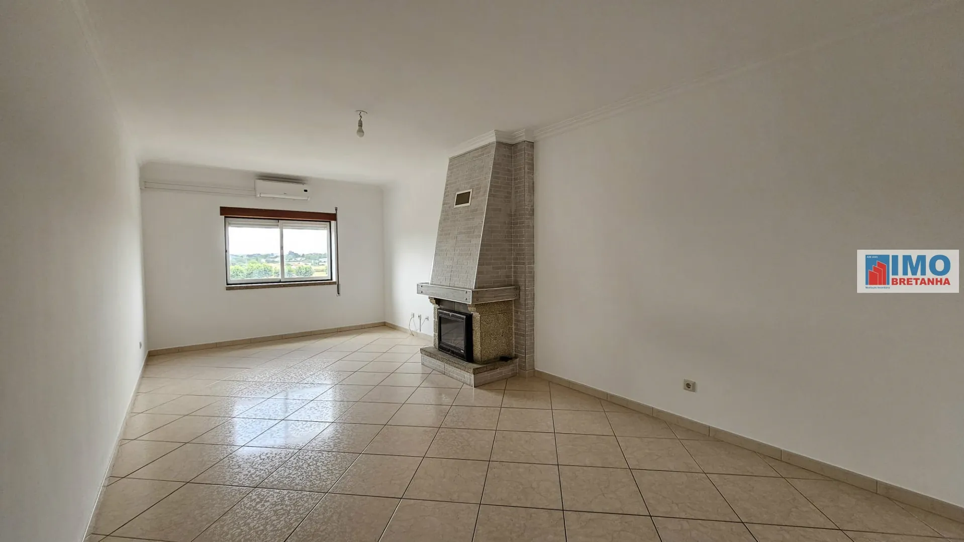 Apartamento T3 - Alcains, Castelo Branco, Castelo Branco - Miniatura: 2/9