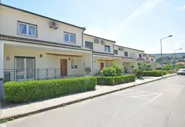 Moradia T3 - Tortosendo, Covilh�, Castelo Branco