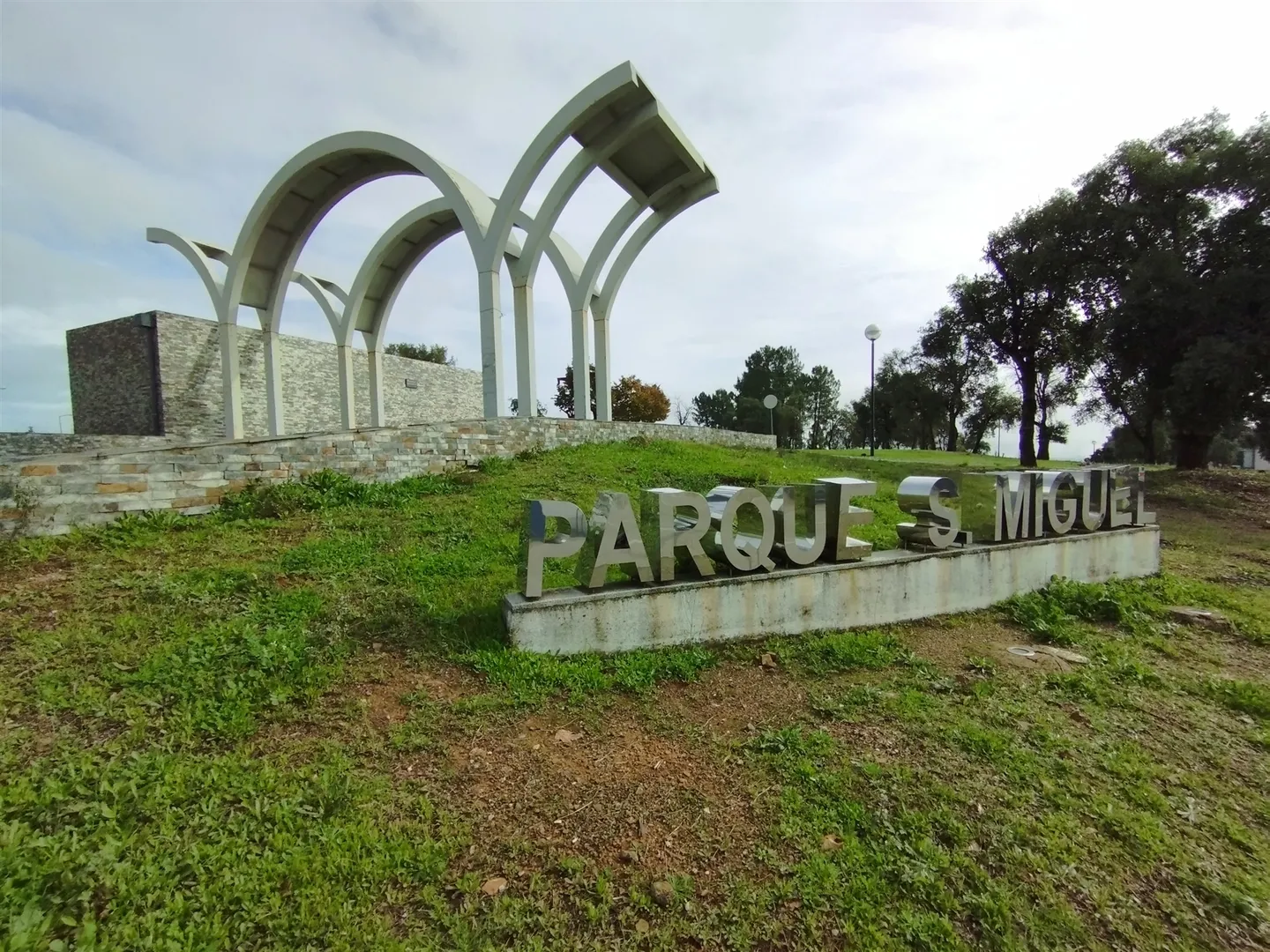 Prdio T4 - Tortosendo, Covilh, Castelo Branco - Imagem grande