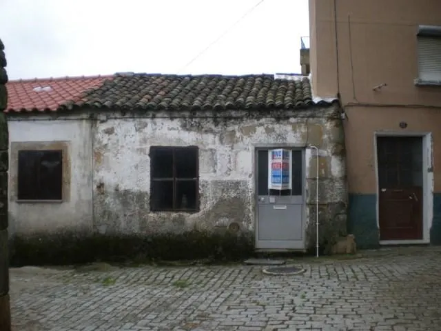 Moradia T2 - Capinha, Fundo, Castelo Branco