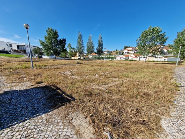 Terreno Urbano - Ramalhal, Torres Vedras, Lisboa - Imagem grande