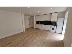 Apartamento T2 - Falagueira, Amadora, Lisboa
