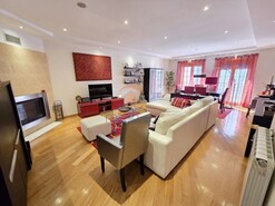 Apartamento T4 - guas Livres, Amadora, Lisboa