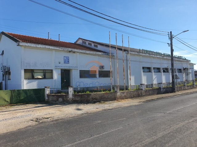 Armazém - Alcanhões, Santarém, Santarém - Imagem grande