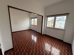 Apartamento T2 - Alto do Seixalinho, Barreiro, Setbal
