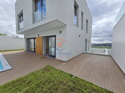 Moradia T3 - Loures, Loures, Lisboa