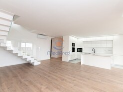 Apartamento T3 - Afonsoeiro, Montijo, Setbal