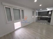 Apartamento T3 - St Antnio dos Cavaleiros, Loures, Lisboa - Miniatura: 1/9
