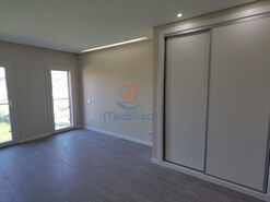 Apartamento T2 - St António dos Cavaleiros, Loures, Lisboa