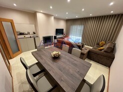 Apartamento T3 - Oliveira de Azemeis, Oliveira de Azeméis, Aveiro