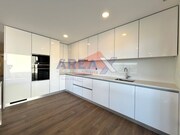 Apartamento T3 - So Joo da Madeira, So Joo da Madeira, Aveiro - Miniatura: 2/9