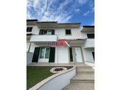 Moradia T3 - Mosteir, Santa Maria da Feira, Aveiro