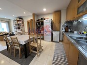 Apartamento T2 - Vila de Cucujes, Oliveira de Azemis, Aveiro - Miniatura: 2/9