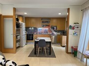 Apartamento T2 - Vila de Cucujes, Oliveira de Azemis, Aveiro - Miniatura: 4/9