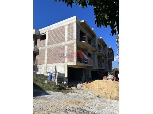 Moradia T3 - Oliveira de Azemeis, Oliveira de Azeméis, Aveiro - Imagem grande