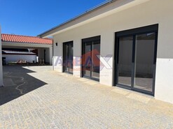 Moradia T3 - Oliveira de Azemeis, Oliveira de Azeméis, Aveiro