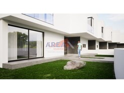 Moradia T3 - Oliveira de Azemeis, Oliveira de Azem�is, Aveiro