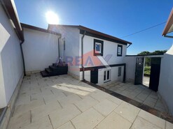 Moradia T4 - Pinheiro da Bemposta, Oliveira de Azemis, Aveiro