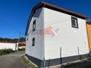 Moradia T4 - Pinheiro da Bemposta, Oliveira de Azemis, Aveiro - Miniatura: 1/9
