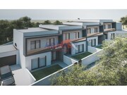 Moradia T3 - Nogueira do Cravo, Oliveira de Azem�is, Aveiro