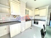 Apartamento T3 - Oliveira de Azemeis, Oliveira de Azemis, Aveiro - Miniatura: 1/9