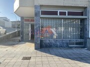 Loja - So Roque, Oliveira de Azemis, Aveiro - Miniatura: 6/6