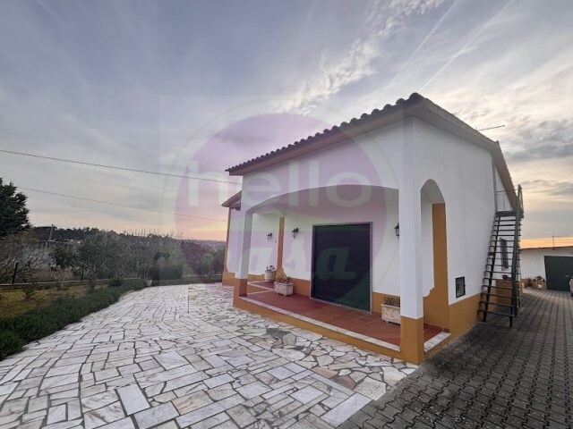 Moradia T3 - São Pedro de Tomar, Tomar, Santarém - Imagem grande