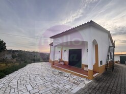 Moradia T3 - So Pedro de Tomar, Tomar, Santarm