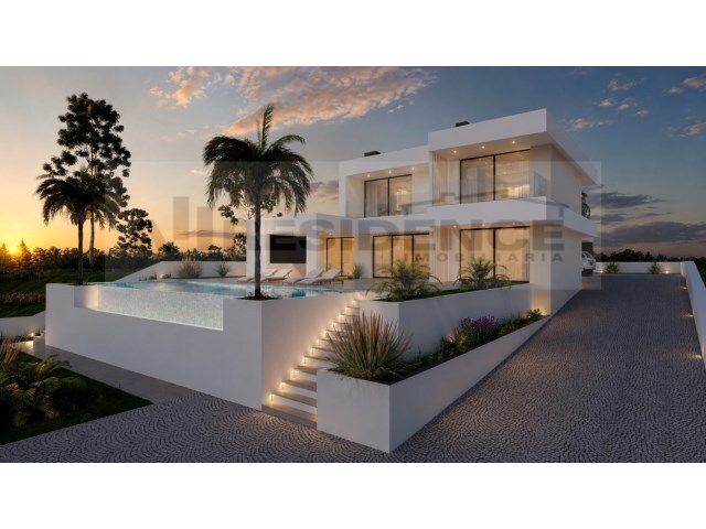 Moradia T3 - Olhos de �gua, Albufeira, Faro (Algarve) - Imagem grande