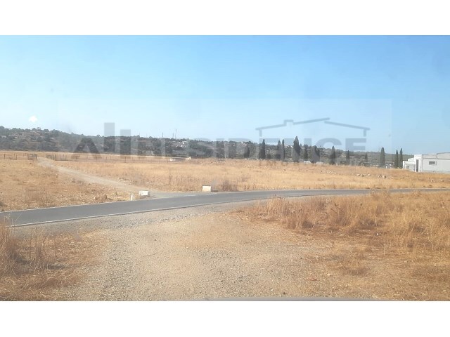 Terreno R�stico - Algoz, Silves, Faro (Algarve) - Imagem grande