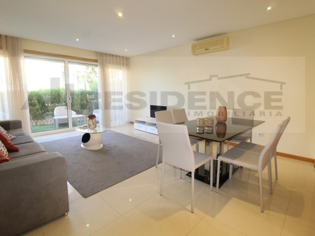 Moradia T2 - Olhos de �gua, Albufeira, Faro (Algarve) - Imagem grande