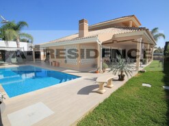 Moradia T4 - Olhos de gua, Albufeira, Faro (Algarve)