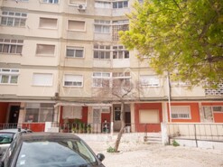 Apartamento T2 - Sacavm, Loures, Lisboa