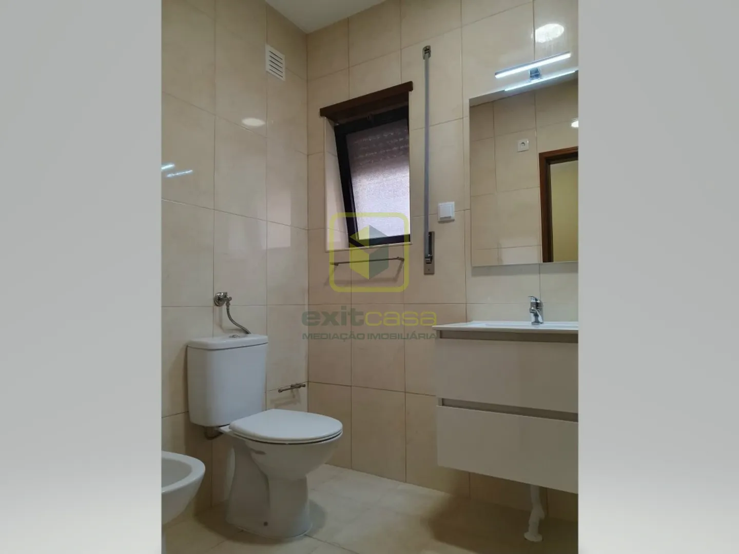 Apartamento T3 - Glria, Aveiro, Aveiro - Miniatura: 8/9