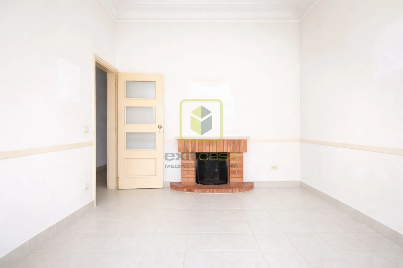Apartamento T5 - Gl�ria, Aveiro, Aveiro
