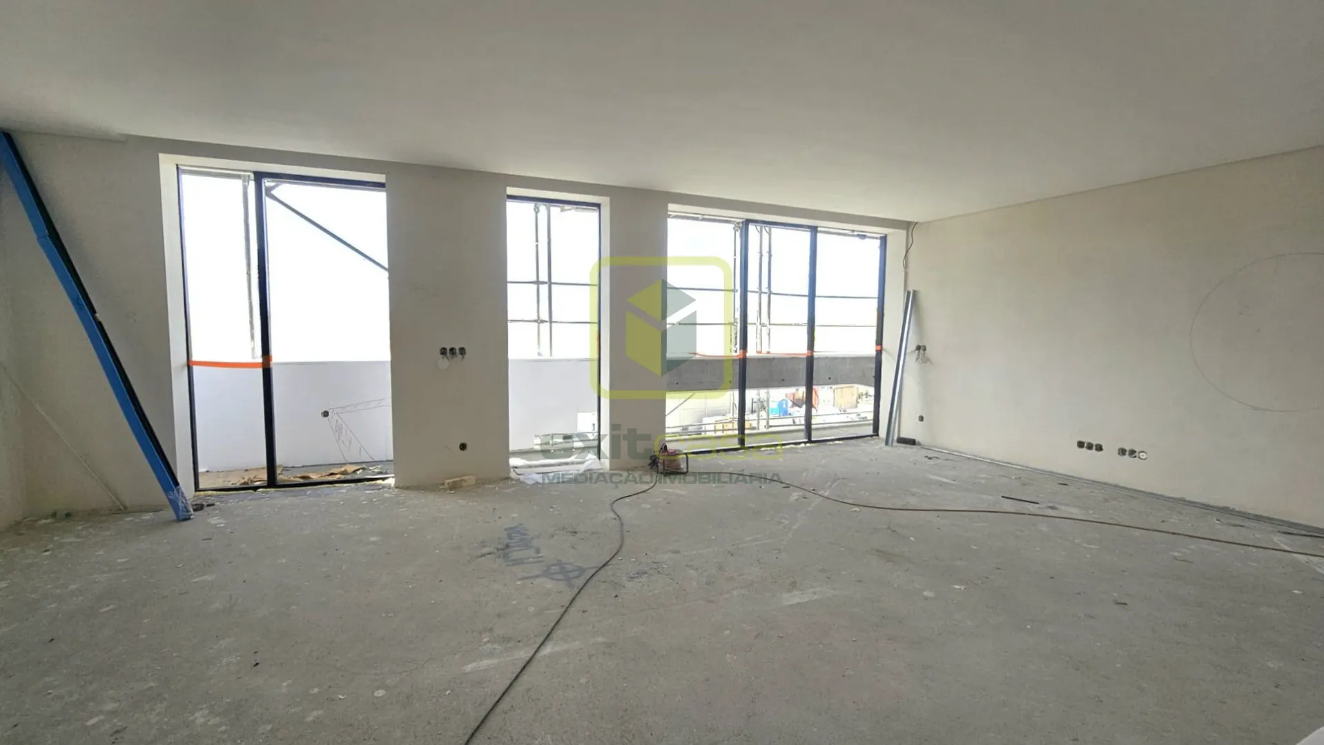 Apartamento T3 - Esgueira, Aveiro, Aveiro - Miniatura: 6/9